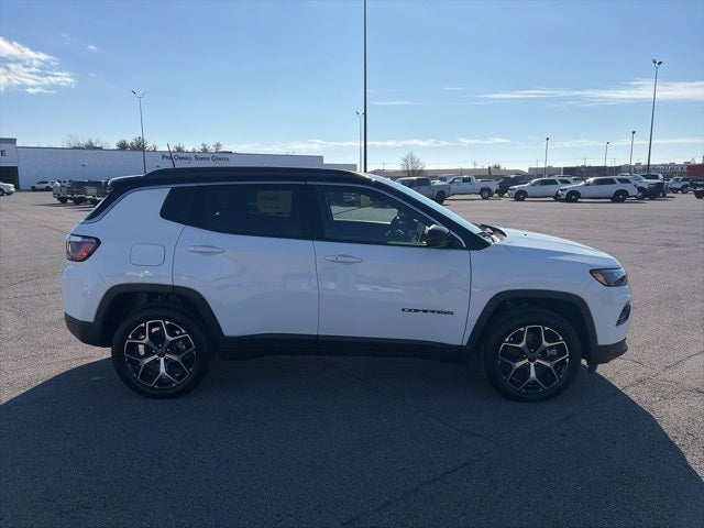 2026 Jeep Compass COMPASS LIMITED 4X4