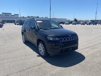 2024 Jeep Compass COMPASS LATITUDE LUX 4X4