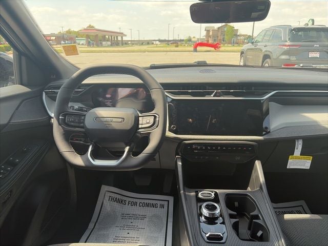 2026 Jeep Cherokee CHEROKEE LAREDO 4X4