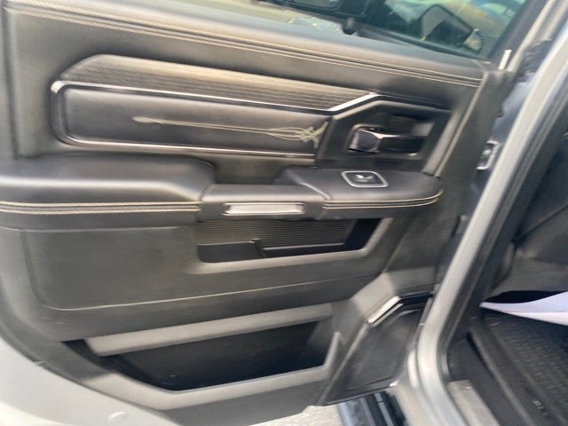 2022 RAM 3500 Limited Crew Cab 4x4 6'4' Box