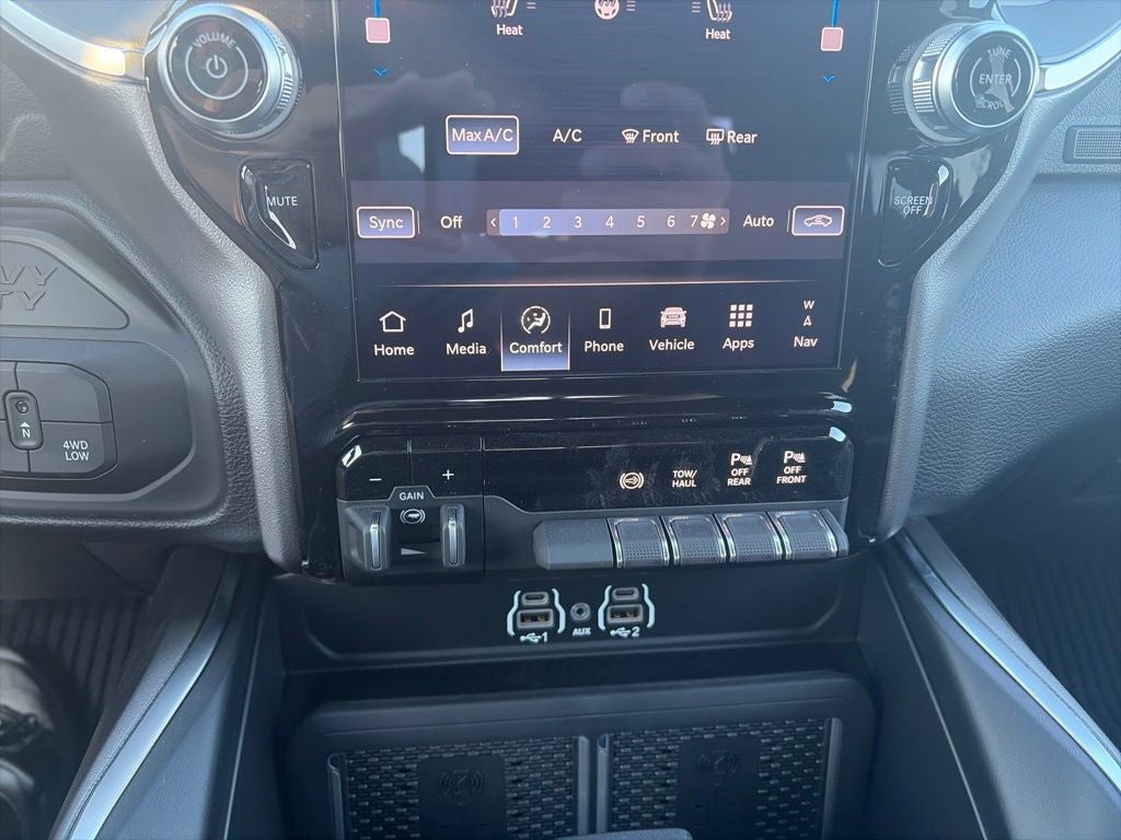2027 RAM 2500 Big Horn