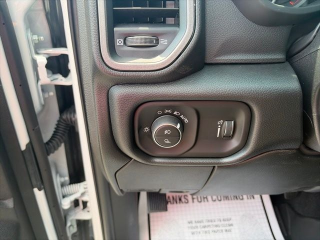 2026 RAM Ram 3500 RAM 3500 TRADESMAN CREW CAB 4X4 8' BOX
