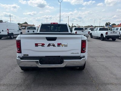 2026 RAM Ram 3500 RAM 3500 TRADESMAN CREW CAB 4X4 8' BOX