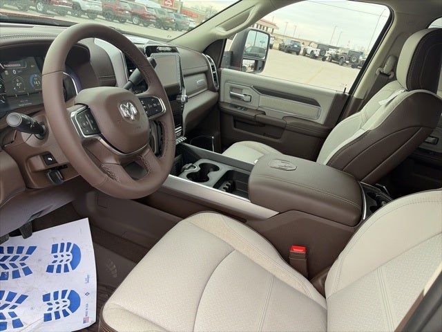 2026 RAM Ram 3500 RAM 3500 LARAMIE CREW CAB 4X4 8' BOX