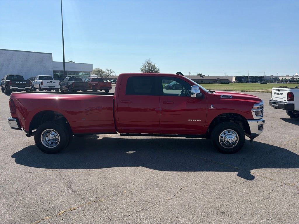 2027 RAM Ram 3500 RAM 3500 LARAMIE CREW CAB 4X4 8' BOX