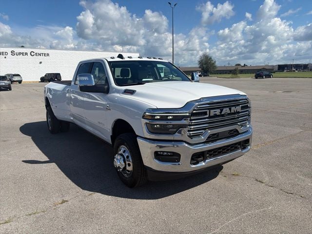 2026 RAM Ram 3500 RAM 3500 LARAMIE CREW CAB 4X4 8' BOX