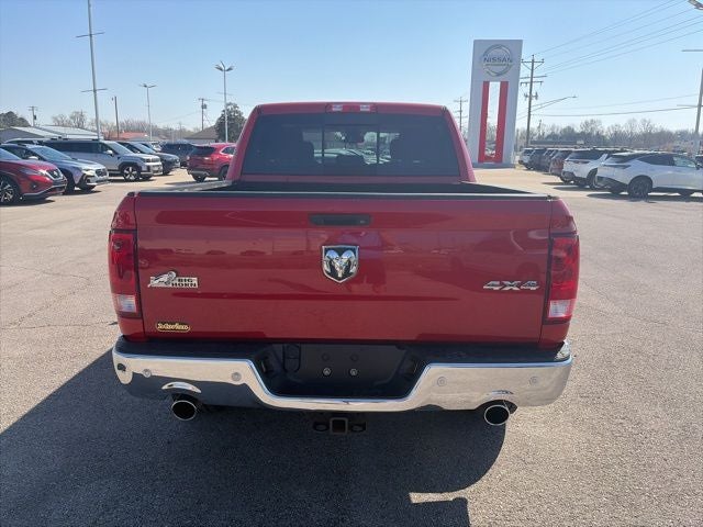 2017 RAM 1500 Big Horn Crew Cab 4x4 5'7' Box