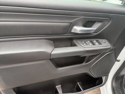 2025 RAM Ram 1500 RAM 1500 TRADESMAN CREW CAB 4X4 5'7' BOX