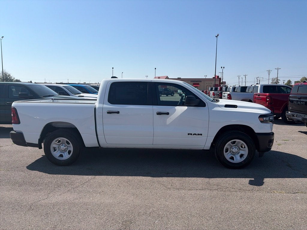 2027 RAM Ram 1500 RAM 1500 TRADESMAN CREW CAB 4X4 5'7' BOX