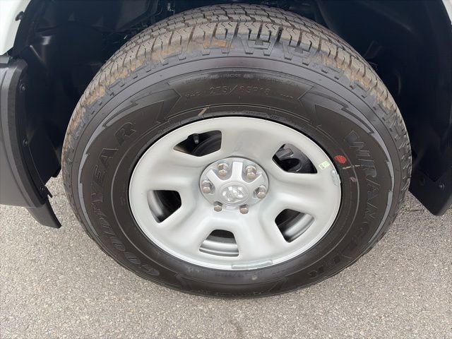 2026 RAM Ram 1500 RAM 1500 TRADESMAN CREW CAB 4X4 5'7' BOX