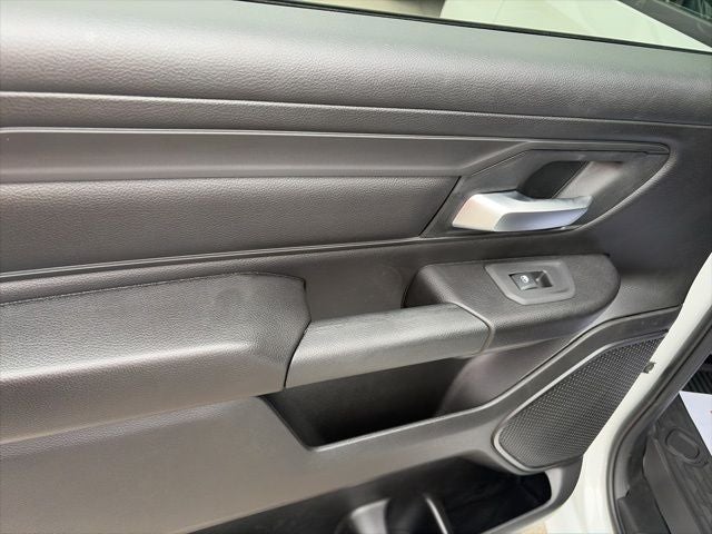 2026 RAM Ram 1500 RAM 1500 TRADESMAN CREW CAB 4X4 5'7' BOX