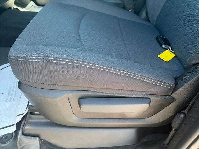 2024 RAM 2500 Tradesman Crew Cab 4x4 6'4' Box