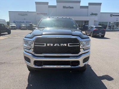 2024 RAM 2500 Tradesman Crew Cab 4x4 6'4' Box