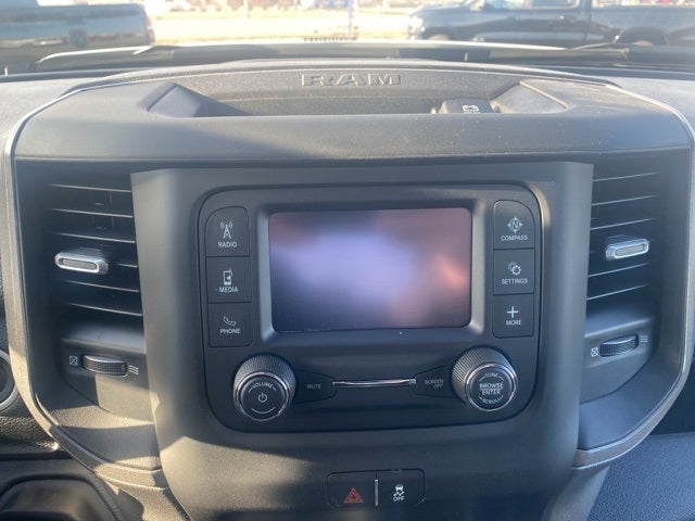 2024 RAM 2500 Tradesman Crew Cab 4x4 6'4' Box