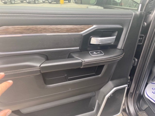 2021 RAM 2500 Laramie Crew Cab 4x4 6'4' Box