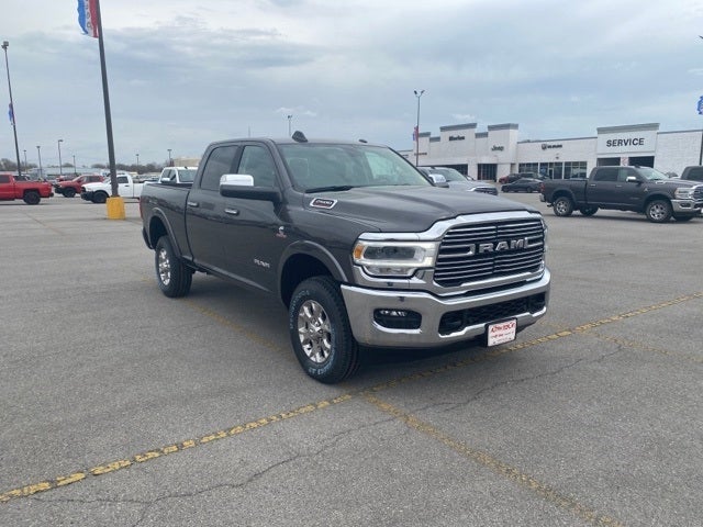 2021 RAM 2500 Laramie Crew Cab 4x4 6'4' Box