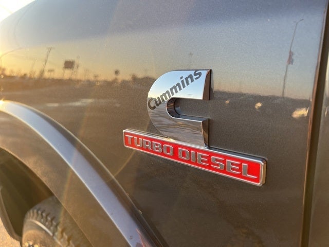 2021 RAM 2500 Laramie Crew Cab 4x4 6'4' Box