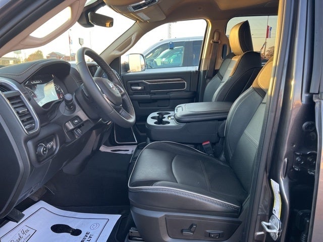 2021 RAM 2500 Laramie Crew Cab 4x4 6'4' Box