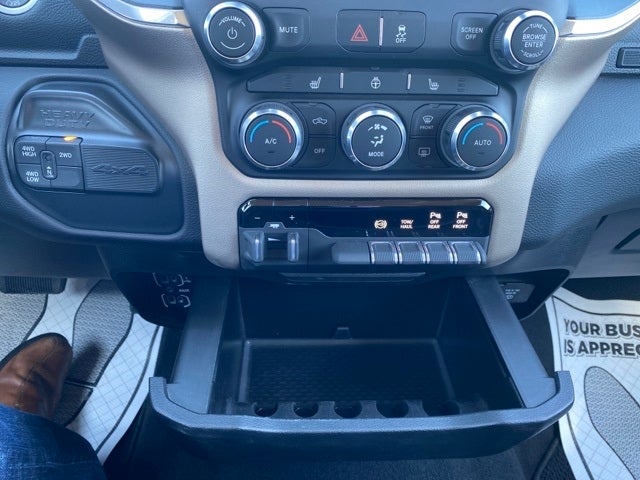 2021 RAM 2500 Laramie Crew Cab 4x4 6'4' Box