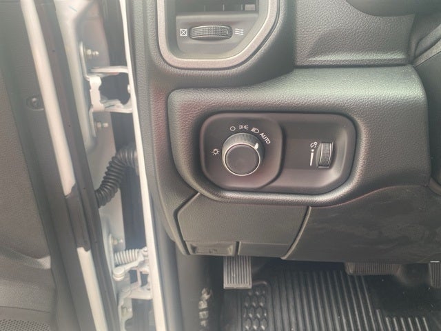 2024 RAM 3500 Chassis Tradesman/SLT