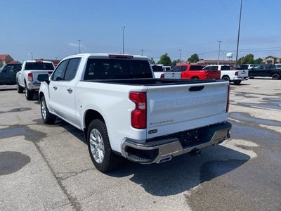 2022 Chevrolet Silverado 1500 4WD Crew Cab Short Bed LTZ