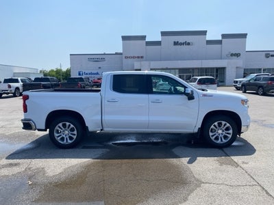 2022 Chevrolet Silverado 1500 4WD Crew Cab Short Bed LTZ