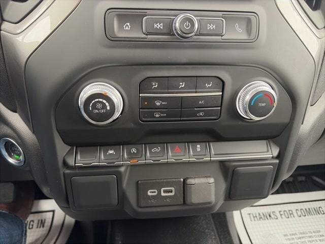 2024 GMC Sierra 1500 4WD Crew Cab Short Box Pro