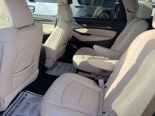 2024 Buick Enclave Essence FWD