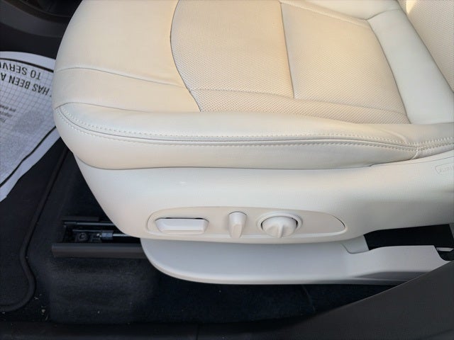 2024 Buick Enclave Essence FWD