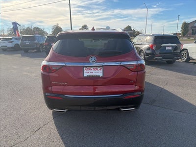 2024 Buick Enclave Essence FWD
