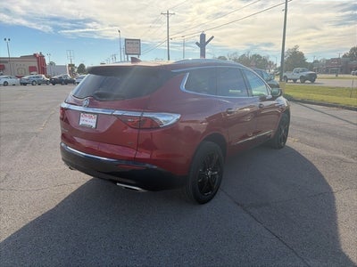 2024 Buick Enclave Essence FWD