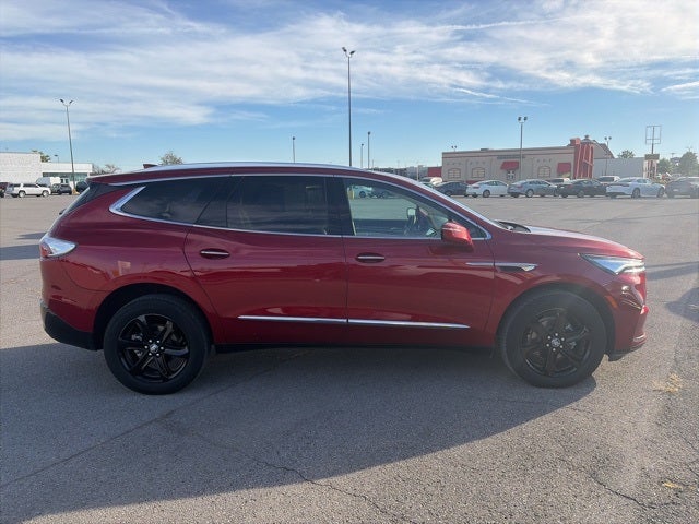2024 Buick Enclave Essence FWD