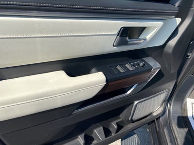 2023 Toyota Tundra Hybrid Capstone