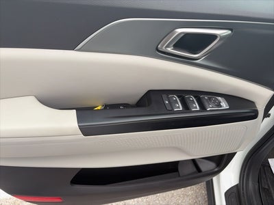 2024 Kia Carnival MPV LX Seat Package