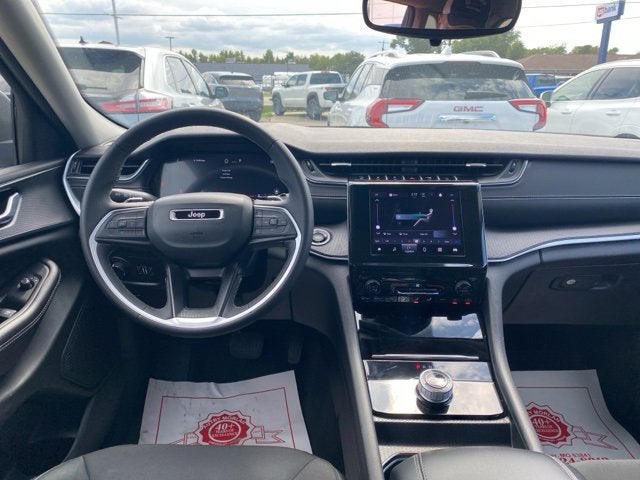 2024 Jeep Grand Cherokee Laredo