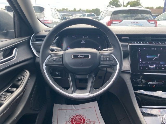 2024 Jeep Grand Cherokee Laredo