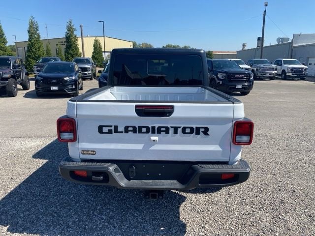 2023 Jeep Gladiator Sport S