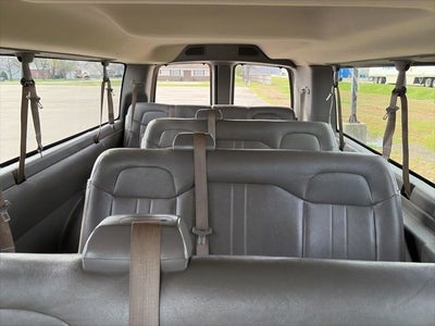 2016 Chevrolet Express Passenger 3500 LS