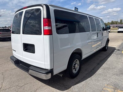 2025 Chevrolet Express Passenger 1LT