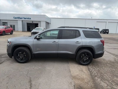 2022 GMC Acadia AT4