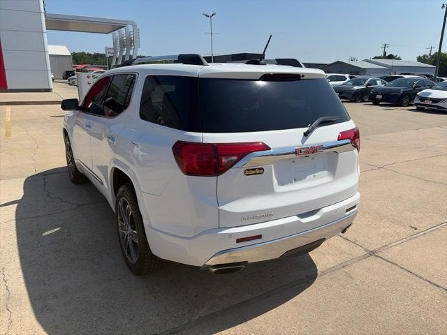 2019 GMC Acadia Denali