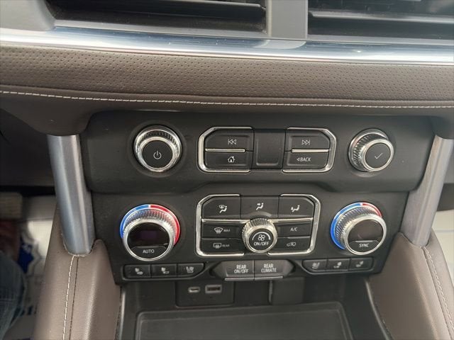 2021 GMC Yukon XL SLT