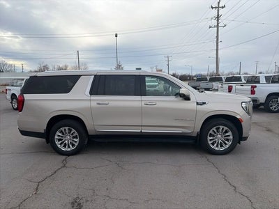 2021 GMC Yukon XL SLT