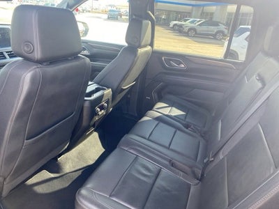 2023 Chevrolet Suburban LT