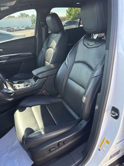 2022 Cadillac XT4 Luxury