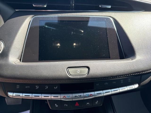 2022 Cadillac XT4 Luxury