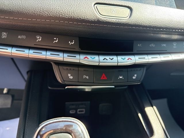 2022 Cadillac XT4 Luxury