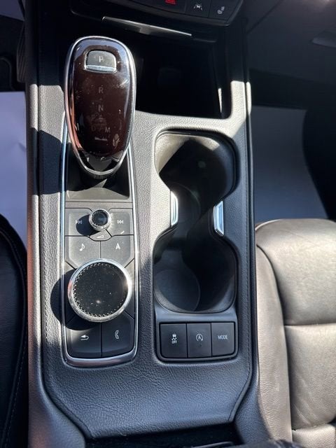 2022 Cadillac XT4 Luxury