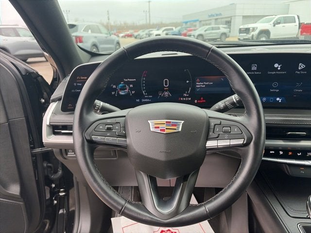 2025 Cadillac XT4 Premium Luxury