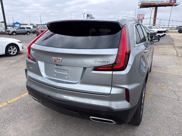 2025 Cadillac XT4 Premium Luxury